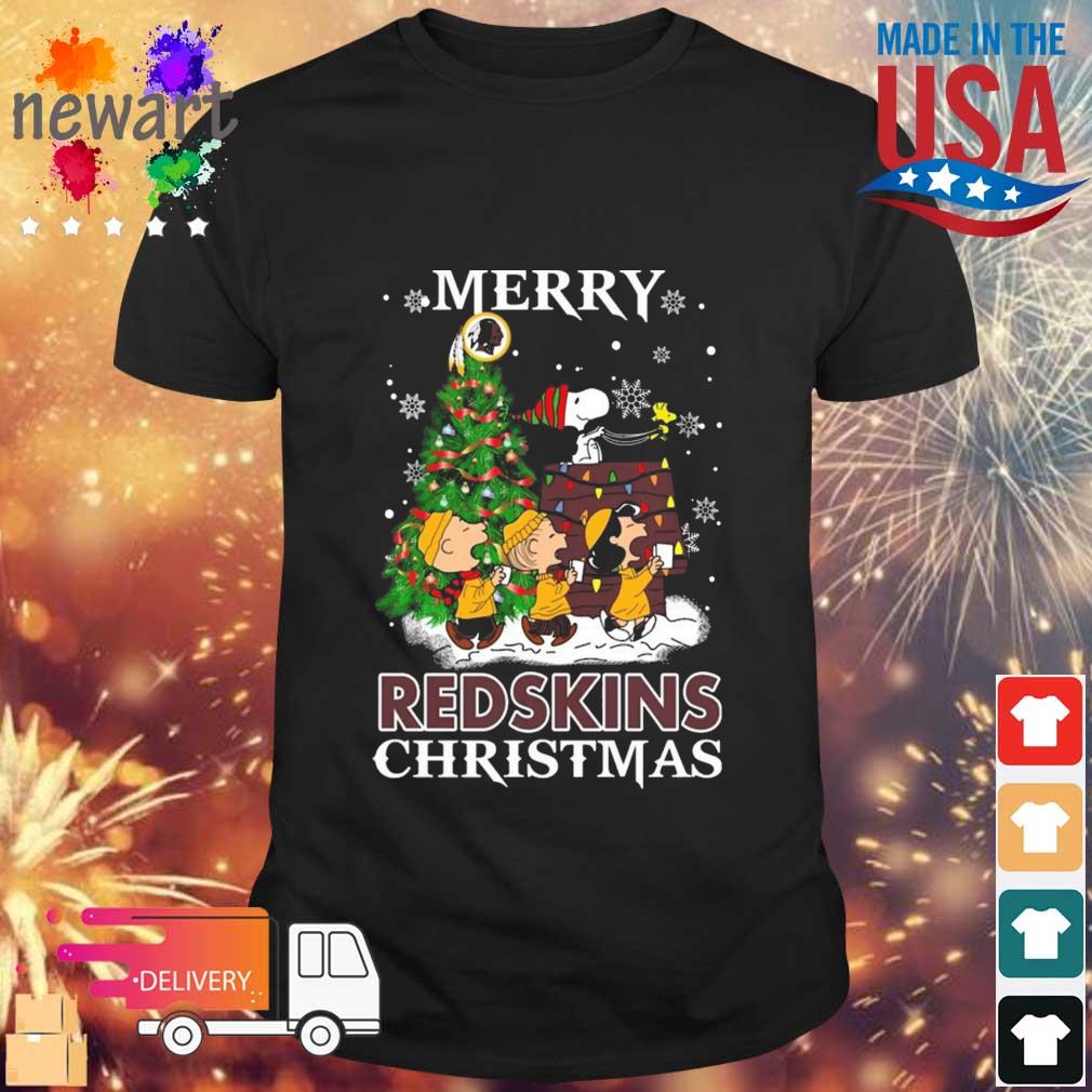 Snoopy And Friends Washington Redskins Merry Christmas sweatshirt